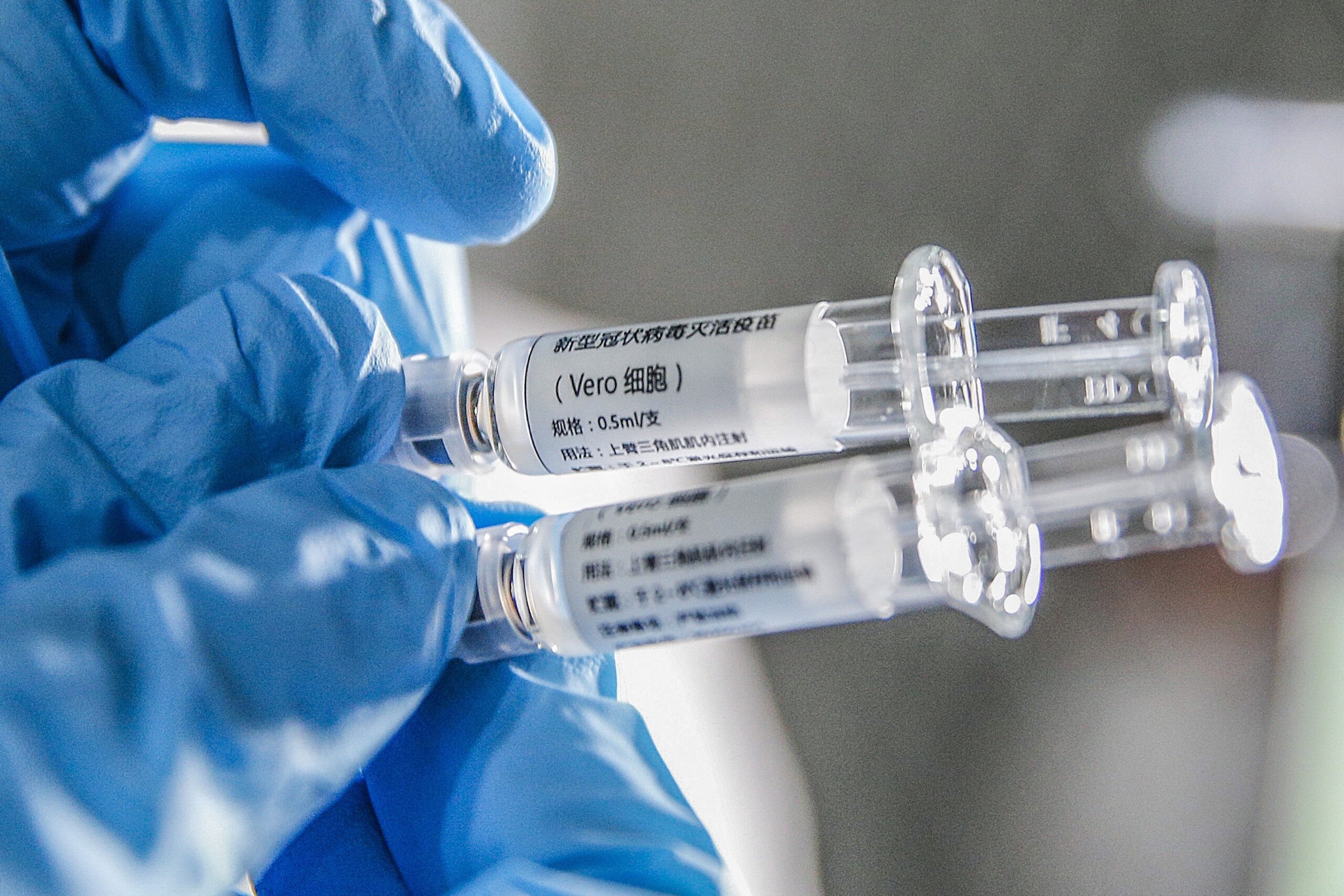 Vacuna de Cansino inicia hoy estudios de Fase 3 en Temuco
