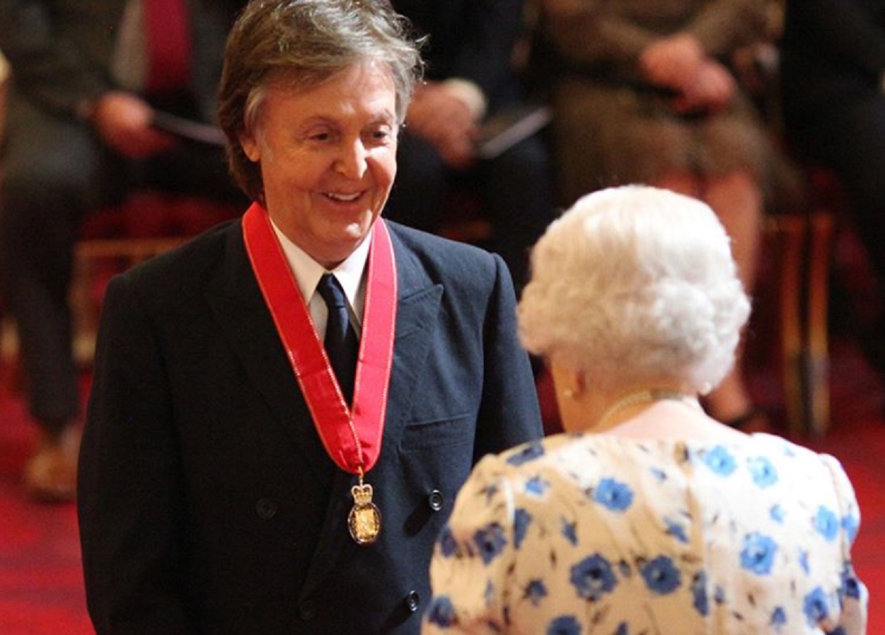 Paul McCartney podría sumar nuevo título de la Casa Real Británica