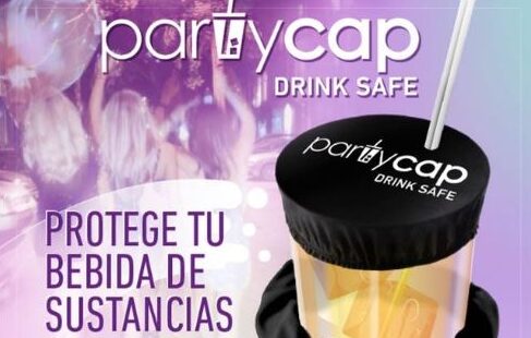 En La Hora del Taco hablamos con los chilenos detrás de “Party Cap”, protector de vasos para evitar drogas e intoxicaciones en fiestas