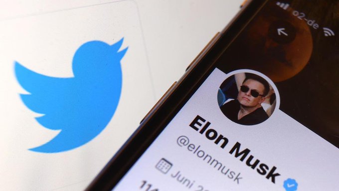 Despedidas masivas y cobros a las cuentas verificadas: ¿Qué trama Elon Musk para Twitter? Un experto lo analizó en La Hora Del Taco