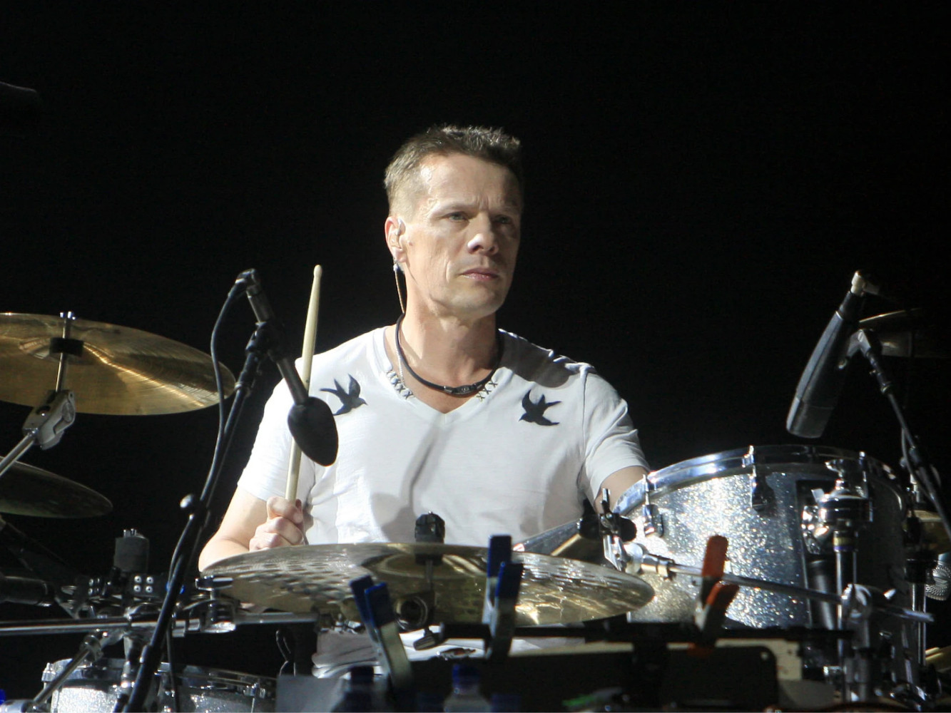 Baterista de U2 se tomará un descanso de las giras del grupo