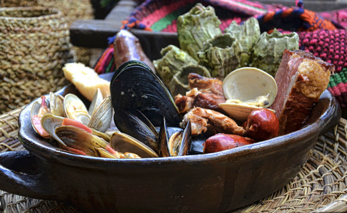 Este sábado 26: Desde Puerto Montt, Chile celebra el Día del Curanto, un paseo por este plato tradicional