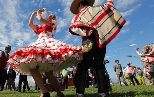 Las manifestaciones de la cultura chilena en la música: Cueca chora, jazz guachaca, ranchera, guaracha y mucho más