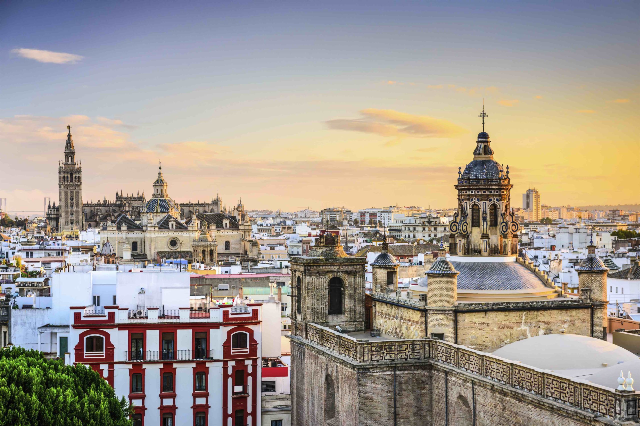 ¿Qué hacer en Sevilla? Dani Urrizola recomienda visitar una de las ciudades más lindas del mundo
