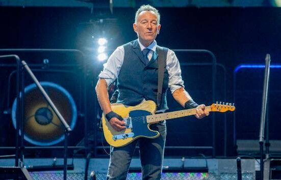 Bruce Springsteen ingresa oficialmente al club de los “milmillonarios”