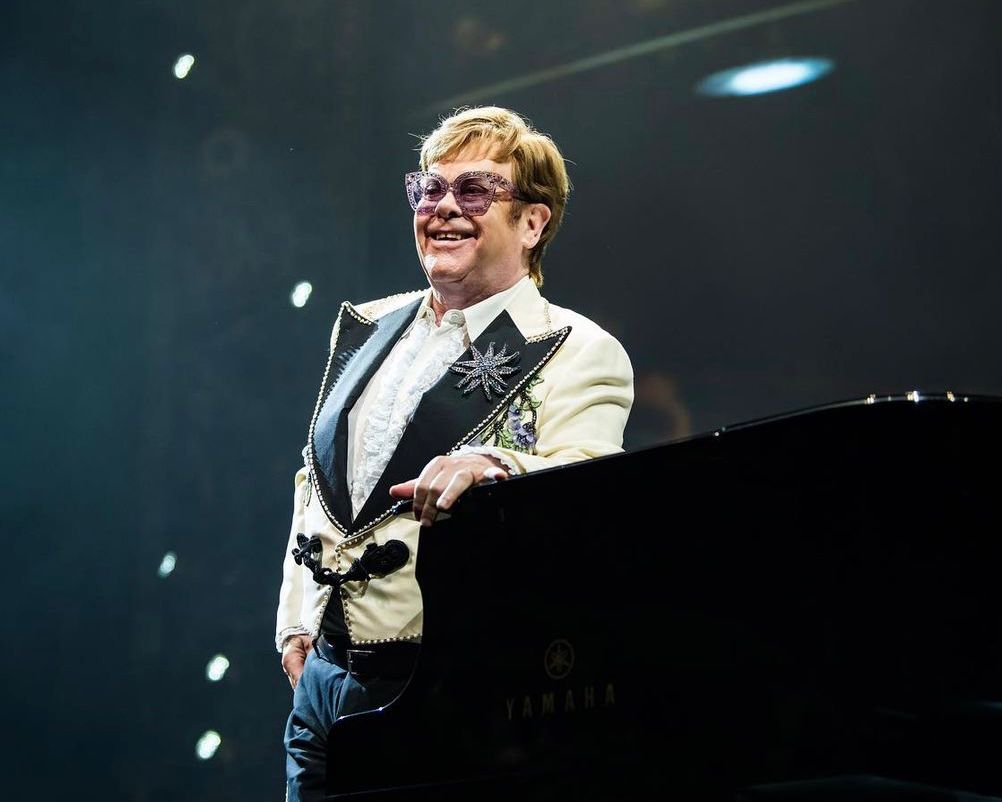 Elton John aseguró haber perdido varias partes del cuerpo por problemas de salud