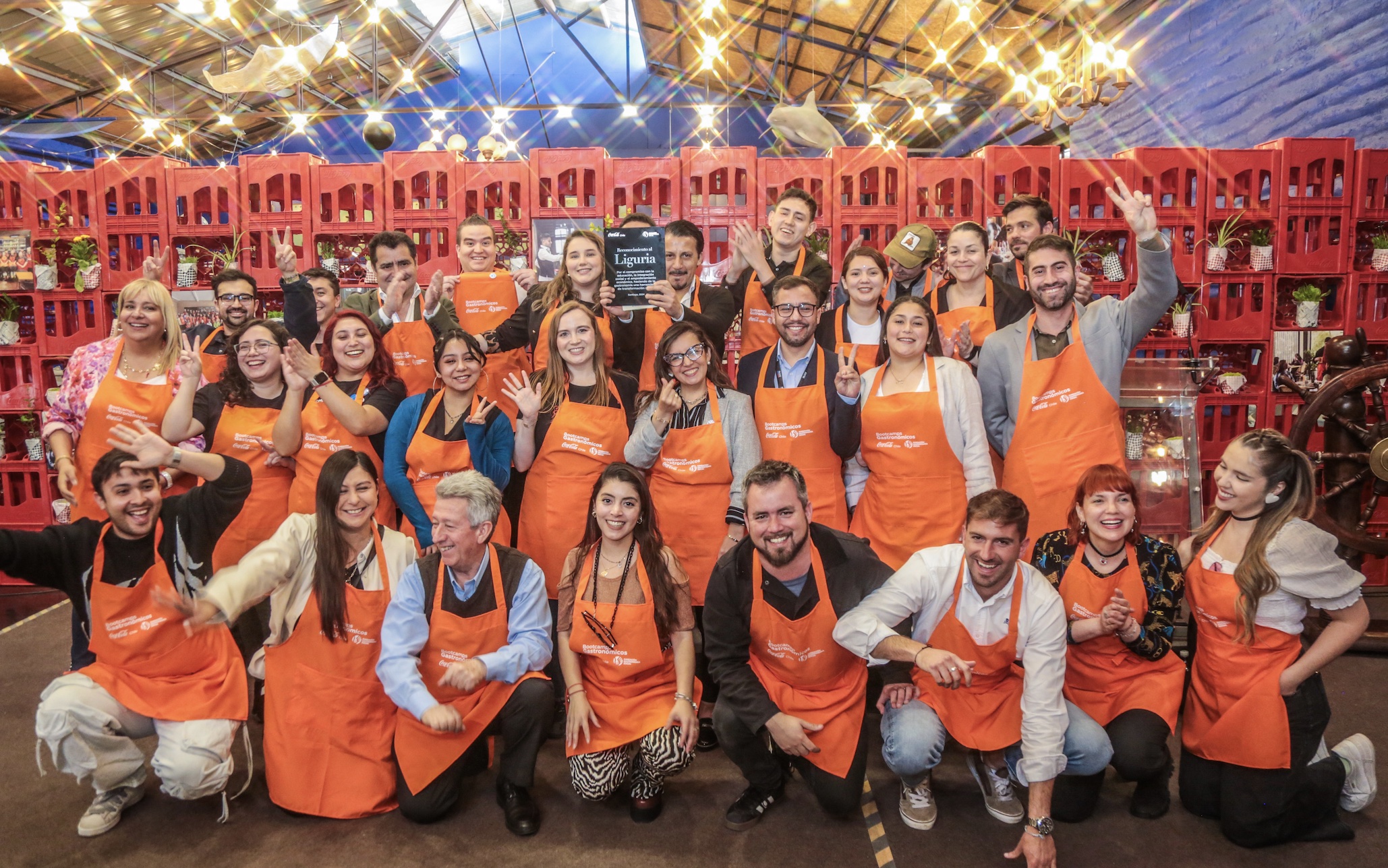 Reconocimiento al aporte en gastronomía social a restaurantes comprometidos con la juventud