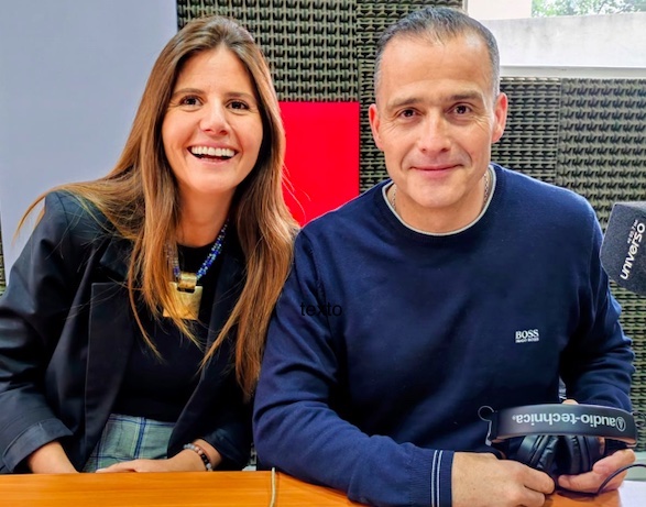 Autora de “Efecto Polilla” alerta que las empresas chilenas están estancadas en adopción de IA