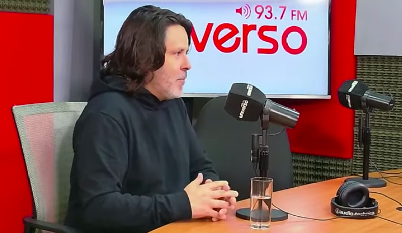 Alberto Mayol mantiene pronóstico sobre resultados electorales e insiste en que “la segunda vuelta no es con Kast”